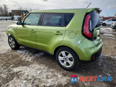 Drugie zdjęcie samochodu z przodu: 2017 KIA SOUL BASE VIN:KNDJN2A22H7879263 - miniatura