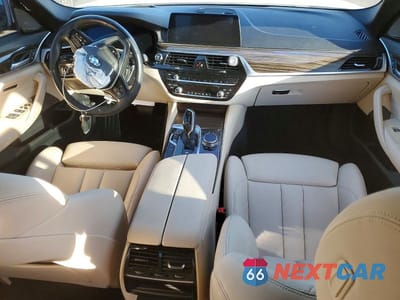 Zdjęcie 8 z 11 samochodu: 2020 BMW 530 I VIN:WBAJR3C05LCE52083 - miniatura