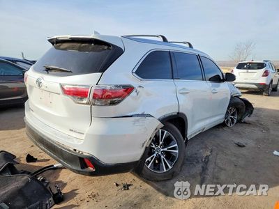 Trzecie zdjęcie samochodu z tyłu: 2016 TOYOTA HIGHLANDER XLE VIN:5TDJKRFH1GS282043 - miniatura