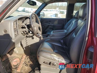 Zdjęcie 7 z 12 samochodu: 2004 CHEVROLET SILVERADO K1500 VIN:2GCEK19T641281184 - miniatura