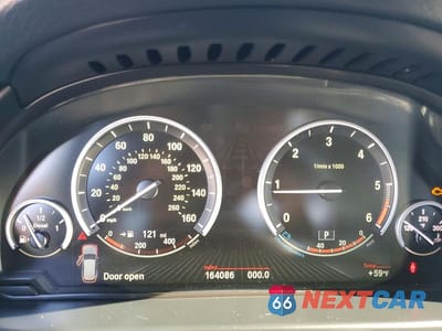 Zdjęcie 9 z 12 samochodu: 2015 BMW X5 XDRIVE35D VIN:5UXKS4C55F0N07291 - miniatura