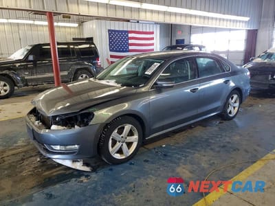 2015 VOLKSWAGEN PASSAT S 1VWAT7A33FC096093 - główne zdjęcie licytacji z USA - miniatura
