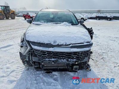 Piąte zdjęcie samochodu w środku: 2023 KIA SPORTAGE EX VIN:KNDPVCAG7P7100370 - miniatura