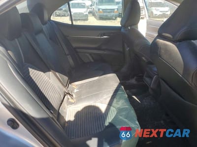 Zdjęcie 10 z 11 samochodu: 2020 TOYOTA CAMRY SE VIN:4T1G11AKXLU942969 - miniatura