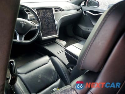 Zdjęcie 8 z 12 samochodu: 2017 TESLA MODEL S VIN:5YJSA1E28HF192464 - miniatura