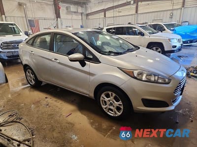 Czwarte zdjęcie samochodu z boku: 2016 FORD FIESTA SE VIN:3FADP4BJ9GM128888 - miniatura