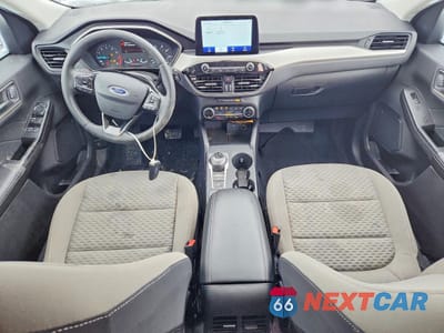 Zdjęcie 8 z 12 samochodu: 2022 FORD ESCAPE SE VIN:1FMCU9G60NUA03850 - miniatura