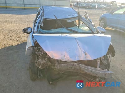 Piąte zdjęcie samochodu w środku: 2013 TOYOTA PRIUS C VIN:JTDKDTB31D1047172 - miniatura
