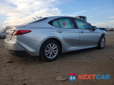 Trzecie zdjęcie samochodu z tyłu: 2025 TOYOTA CAMRY XSE VIN:4T1DAACK3SU583799 - miniatura