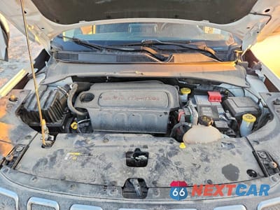 Zdjęcie 12 z 12 samochodu: 2022 JEEP COMPASS SPORT VIN:3C4NJDAB4NT106858 - miniatura