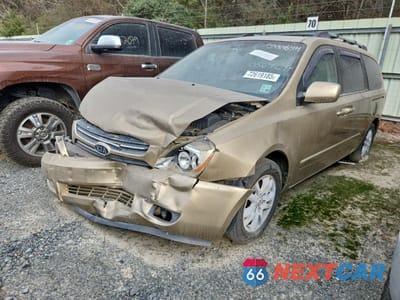 2006 KIA SEDONA EX KNDMB233766056424 - główne zdjęcie licytacji z USA - miniatura