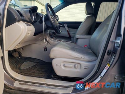 Zdjęcie 7 z 13 samochodu: 2013 TOYOTA HIGHLANDER HYBRID LIMITED VIN:JTEDC3EH5D2015852 - miniatura
