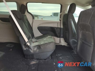 Zdjęcie 11 z 12 samochodu: 2017 CHRYSLER PACIFICA TOURING VIN:2C4RC1DG7HR638307 - miniatura