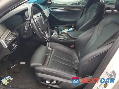 Zdjęcie 7 z 11 samochodu: 2020 BMW 530E VIN:WBAJA9C01LCE19611 - miniatura