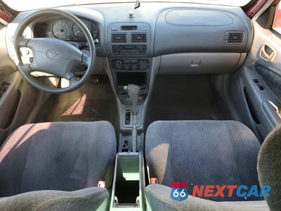 Zdjęcie 8 z 12 samochodu: 2001 TOYOTA COROLLA LE VIN:1NXBR12E31Z439857 - miniatura
