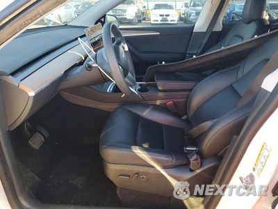 Zdjęcie 7 z 13 samochodu: 2023 TESLA MODEL Y VIN:7SAYGDEE0PA057904 - miniatura