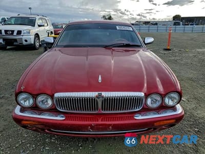 Piąte zdjęcie samochodu w środku: 2000 JAGUAR VANDENPLAS VIN:SAJDA24C6YLF18742 - miniatura