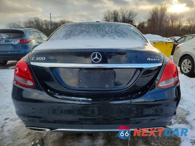 Zdjęcie 6 z 11 samochodu: 2018 MERCEDES-BENZ C 300 4MATIC VIN:55SWF4KB7JU270830 - miniatura