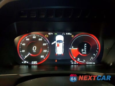 Zdjęcie 9 z 12 samochodu: 2016 VOLVO XC90 T8 VIN:YV4BC0PL1G1091118 - miniatura