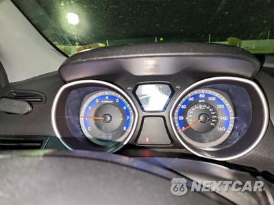 Zdjęcie 9 z 14 samochodu: 2012 HYUNDAI ELANTRA GLS VIN:KMHDH4AE8CU290282 - miniatura