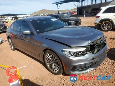 Czwarte zdjęcie samochodu z boku: 2019 BMW 540 I VIN:WBAJE5C54KWW07557 - miniatura