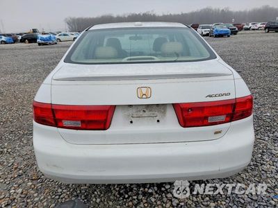 Zdjęcie 6 z 11 samochodu: 2005 HONDA ACCORD EX VIN:1HGCM56825A004114 - miniatura