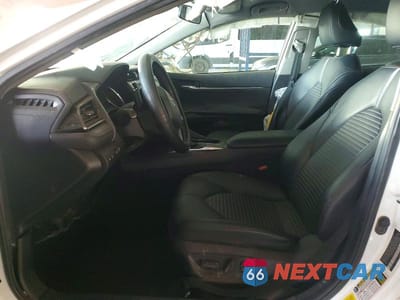 Zdjęcie 7 z 12 samochodu: 2020 TOYOTA CAMRY SE VIN:4T1G11AK2LU328420 - miniatura