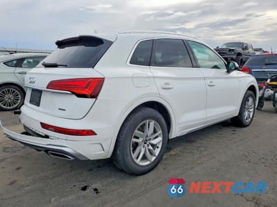 Trzecie zdjęcie samochodu z tyłu: 2022 AUDI Q5 PREMIUM 45 VIN:WA1GAAFY1N2055741 - miniatura