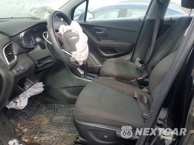 Zdjęcie 7 z 11 samochodu: 2020 CHEVROLET TRAX LS VIN:3GNCJKSB7LL135303 - miniatura