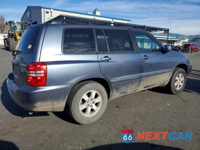 Trzecie zdjęcie samochodu z tyłu: 2001 TOYOTA HIGHLANDER BASE VIN:JTEGD21A010007467 - miniatura