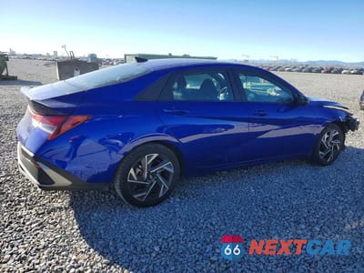 Trzecie zdjęcie samochodu z tyłu: 2025 HYUNDAI ELANTRA SEL SPORT VIN:KMHLM4DG0SU918449 - miniatura