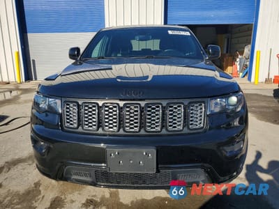 Piąte zdjęcie samochodu w środku: 2022 JEEP GRAND CHEROKEE LAREDO E VIN:1C4RJFAG9NC113910 - miniatura
