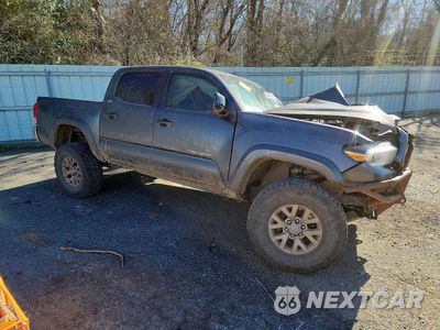 Czwarte zdjęcie samochodu z boku: 2017 TOYOTA TACOMA DOUBLE CAB VIN:5TFCZ5AN0HX059191 - miniatura