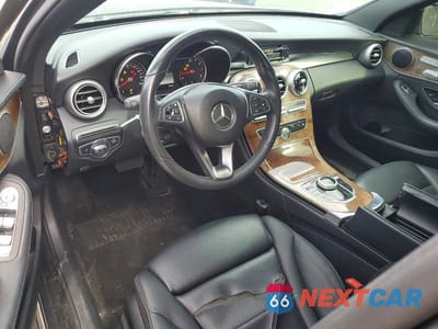 Zdjęcie 8 z 11 samochodu: 2018 MERCEDES-BENZ C 300 VIN:55SWF4JB2JU247103 - miniatura