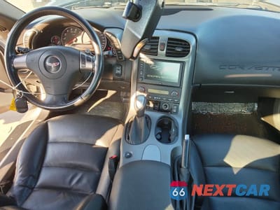 Zdjęcie 8 z 12 samochodu: 2007 CHEVROLET CORVETTE VIN:1G1YY26U875104940 - miniatura