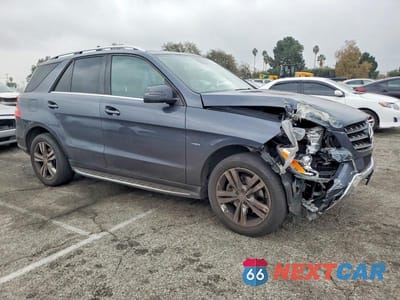 Czwarte zdjęcie samochodu z boku: 2012 MERCEDES-BENZ ML 350 4MATIC VIN:4JGDA5HB0CA020518 - miniatura