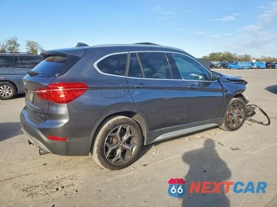 Trzecie zdjęcie samochodu z tyłu: 2019 BMW X1 SDRIVE28I VIN:WBXHU7C58K3H44671 - miniatura