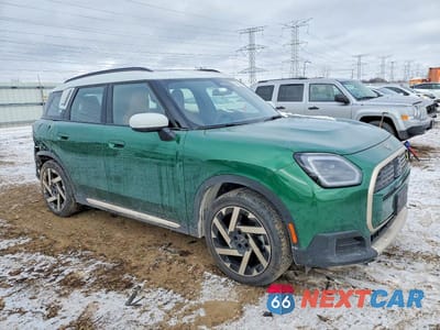 Czwarte zdjęcie samochodu z boku: 2025 MINI COUNTRYMAN SE ALL4 VIN:WMZ53GA02S7R47331 - miniatura