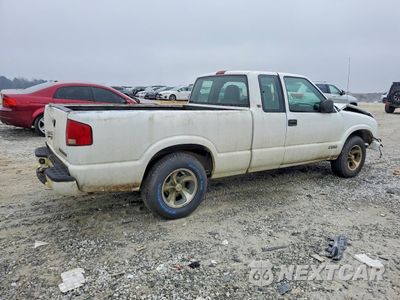 Trzecie zdjęcie samochodu z tyłu: 2003 CHEVROLET S TRUCK S10 VIN:1GCCS19X738255120 - miniatura
