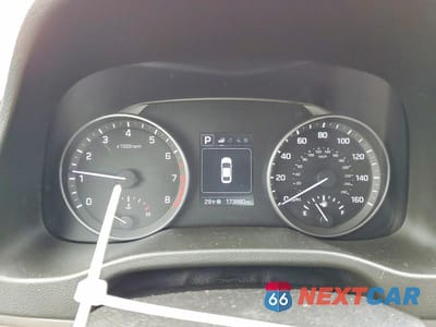 Zdjęcie 9 z 11 samochodu: 2017 HYUNDAI ELANTRA SE VIN:5NPD84LF3HH110623 - miniatura