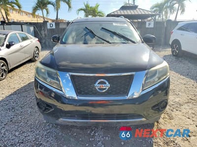 Piąte zdjęcie samochodu w środku: 2013 NISSAN PATHFINDER S VIN:5N1AR2MN9DC600821 - miniatura