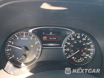 Zdjęcie 9 z 15 samochodu: 2016 NISSAN PATHFINDER S VIN:5N1AR2MN4GC608975 - miniatura