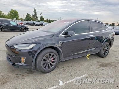 2018 TESLA MODEL X 5YJXCBE43JF094827 - główne zdjęcie licytacji z USA - miniatura