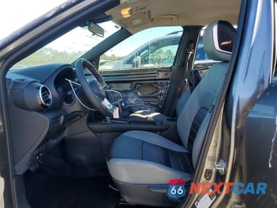 Zdjęcie 7 z 14 samochodu: 2023 NISSAN KICKS SR VIN:3N1CP5DV6PL526225 - miniatura