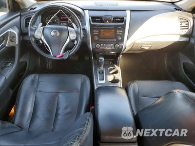 Zdjęcie 8 z 12 samochodu: 2013 NISSAN ALTIMA 3.5S VIN:1N4BL3AP0DC219614 - miniatura