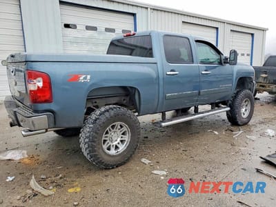 Trzecie zdjęcie samochodu z tyłu: 2007 CHEVROLET SILVERADO K1500 CREW CAB VIN:2GCEK13M571511075 - miniatura