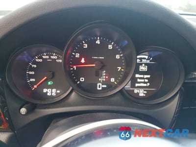 Zdjęcie 9 z 13 samochodu: 2017 PORSCHE MACAN VIN:WP1AA2A54HLB04913 - miniatura