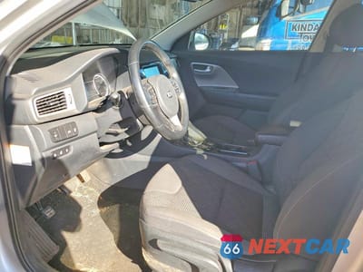 Zdjęcie 7 z 12 samochodu: 2018 KIA NIRO LX VIN:KNDCM3LD1J5212623 - miniatura