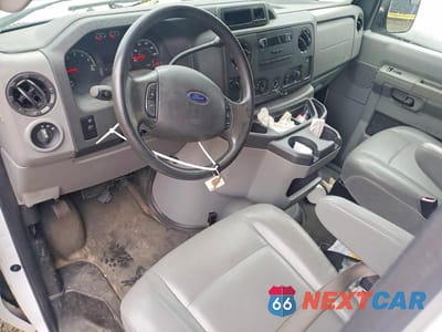 Zdjęcie 8 z 13 samochodu: 2013 FORD E150 UTILITY / SERVICE VAN VIN:1FTNE1EW6DDA13957 - miniatura