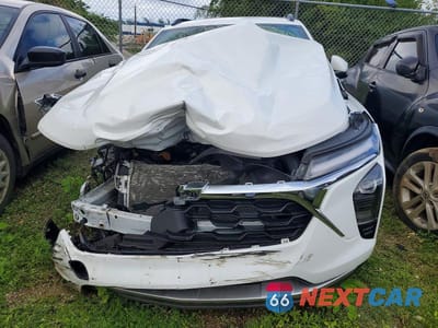Piąte zdjęcie samochodu w środku: 2024 CHEVROLET TRAX 1LT VIN:KL77LHE29RC235746 - miniatura